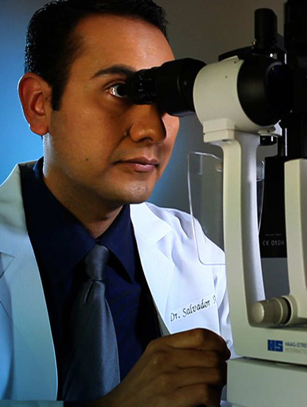 Dr. Alcantar